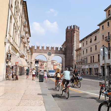 Dreaming Piazza Bra Rooms Verona Exteriör bild